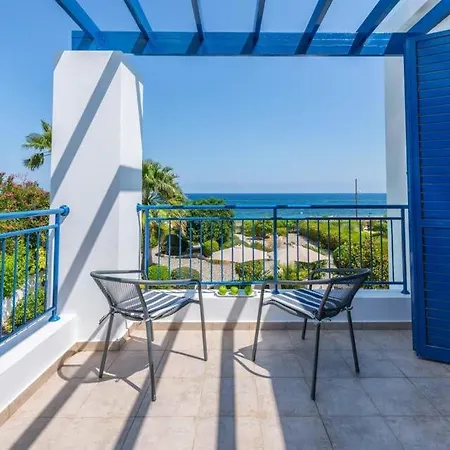 In Sleeps 6 Includes Swimming Pool Air Con And Wifi 3 * Lachi